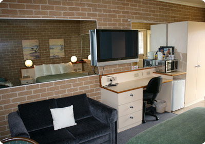 Grand Manor Motor Inn - Accommodation Nelson Bay 3