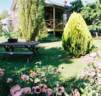 Holyrood House - Accommodation Nelson Bay