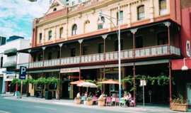 Plaza Hotel - Accommodation Nelson Bay 0
