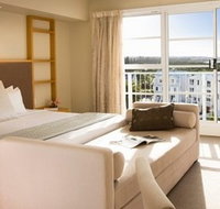 Quality Suites Deep Blue - Accommodation Nelson Bay