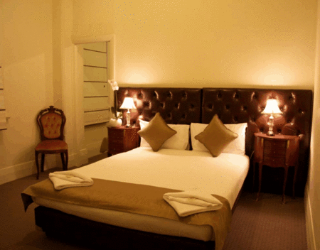 Ambassadors Hotel - Accommodation Nelson Bay 3