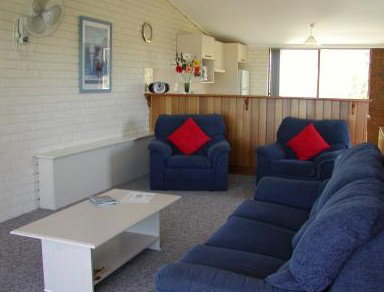 Penguin Mews - Accommodation Nelson Bay 0