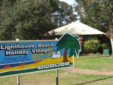 Lighthouse Beach Holiday Village - Accommodation Nelson Bay 2