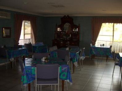 Almond Inn Motel - Accommodation Nelson Bay 1