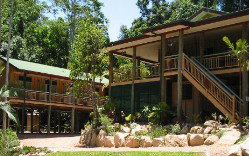 Licuala Lodge - Accommodation Nelson Bay 2