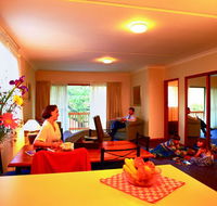 Oxley Court Serviced Apartments - Accommodation Nelson Bay