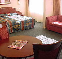 Embassy Motel - Accommodation Nelson Bay