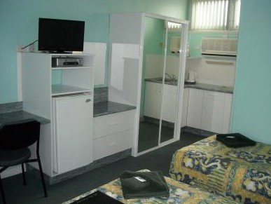 The Tree Motel - Accommodation Nelson Bay 3