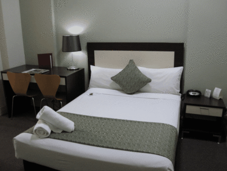 Aarons Hotel - Accommodation Nelson Bay