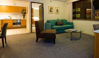 Downtowner On Lygon - Accommodation Nelson Bay 3