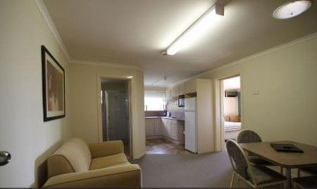 Araluen Motor Lodge - Accommodation Nelson Bay 0