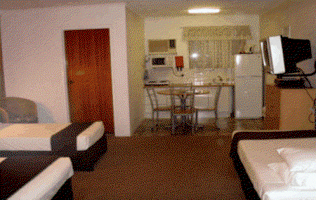 Bella Villa Motor Inn - Accommodation Nelson Bay 3