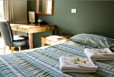 City Crown Lodge - Accommodation Nelson Bay 1