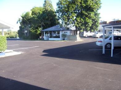 Colonial Court Motor Inn - Accommodation Nelson Bay 3