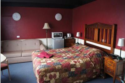 Echo Point Motor Inn - Accommodation Nelson Bay 1