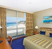 Quality Hotel Noahs on the Beach - Accommodation Nelson Bay