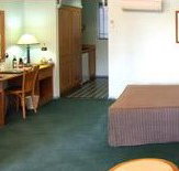 Young Federation Motor Inn - Accommodation Nelson Bay