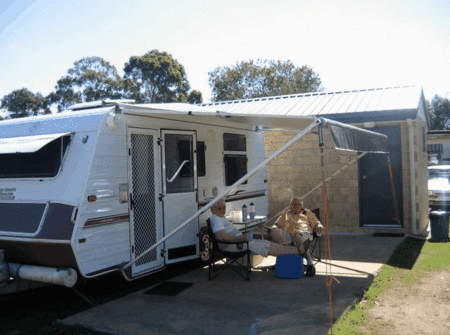 Glenlodge Caravan Village - Accommodation Nelson Bay