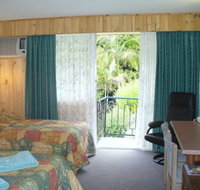 Coachman Motel - Nelsons Bay Accommodation