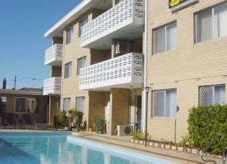 Brownelea Holiday Apartments - Accommodation Nelson Bay 2