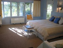 Bimbimbi House - Nelson Bay Accommodation.com 1