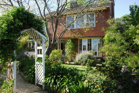 Kirkendale Bed And Breakfast - Accommodation Nelson Bay 0