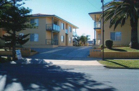 AA Madalena Court Holiday Apartments - Accommodation Nelson Bay 0