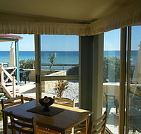 The Macs Beachfront Villas - Accommodation Nelson Bay