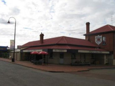 Brookton WA Accommodation Nelson Bay