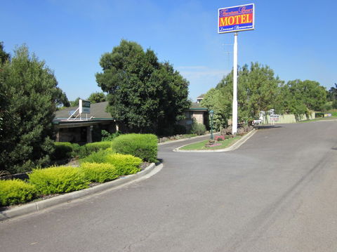 Farnham Court Motel - Accommodation Nelson Bay 0