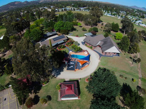 Greenvale Holiday Units - Accommodation Nelson Bay 0