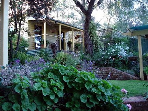 Bendigo Cottages - Accommodation Nelson Bay 2