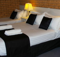 Golden Harvest Motor Inn - Accommodation Nelson Bay