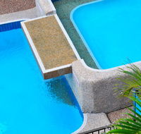 Waters Edge The Strand - Townsville - Accommodation Nelson Bay