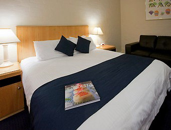 Ibis Styles Canberra Narrabundah - Accommodation Nelson Bay 1