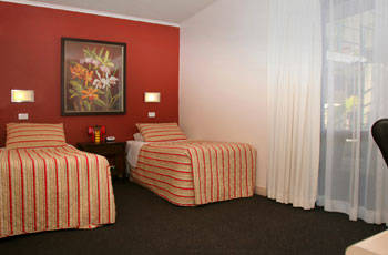 Whale Motor Inn - Accommodation Nelson Bay 5
