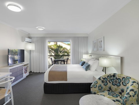 Oaks Oasis - Accommodation Nelson Bay 5