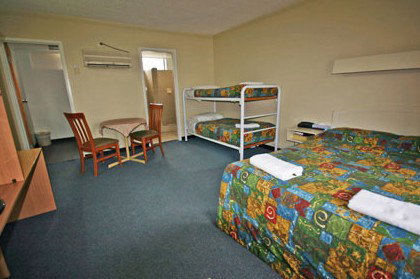 Red Cedars Motel - Accommodation Nelson Bay 2