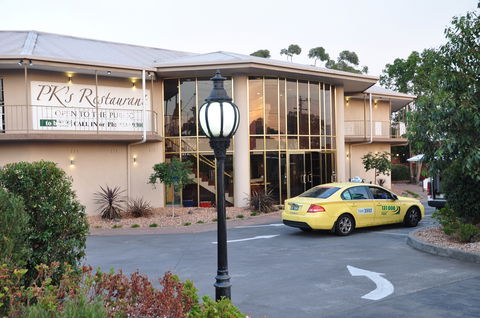 Quality Hotel Melbourne Airport - Accommodation Nelson Bay 1