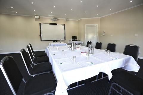 Quality Hotel Melbourne Airport - Accommodation Nelson Bay 2