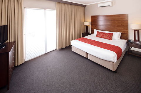 Quality Hotel Dickson - Accommodation Nelson Bay 2