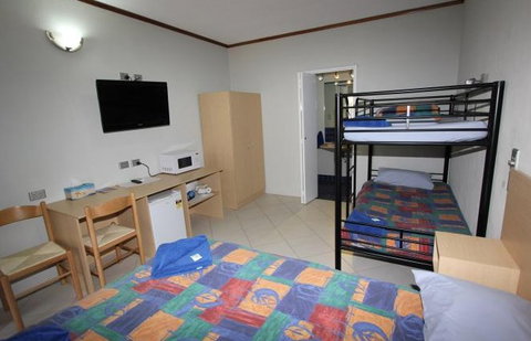 Goldfields Hotel Motel - Accommodation Nelson Bay 3