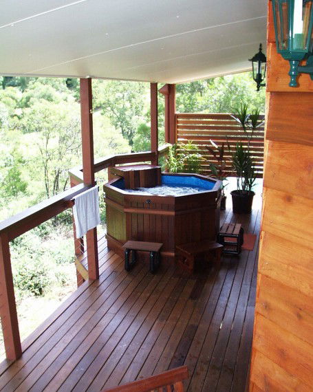 Ravensbourne QLD Accommodation Nelson Bay