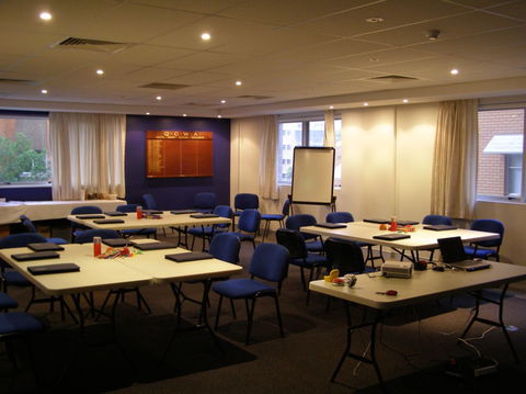 Ruth Fairfax House Accommodation - QCWA - Accommodation Nelson Bay 4