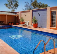 Desert Cave Hotel - Accommodation Nelson Bay