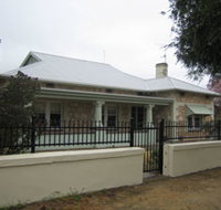 Naracoorte Cottages - MacDonnell House - Accommodation Nelson Bay