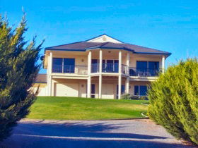 Serenity At Carrickalinga - Accommodation Nelson Bay 0