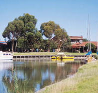 Goolwa Riverport Motel - Accommodation Nelson Bay