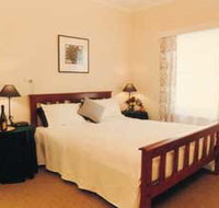 The Farm House - Accommodation Nelson Bay