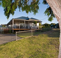 Serenity Holiday House - Accommodation Nelson Bay